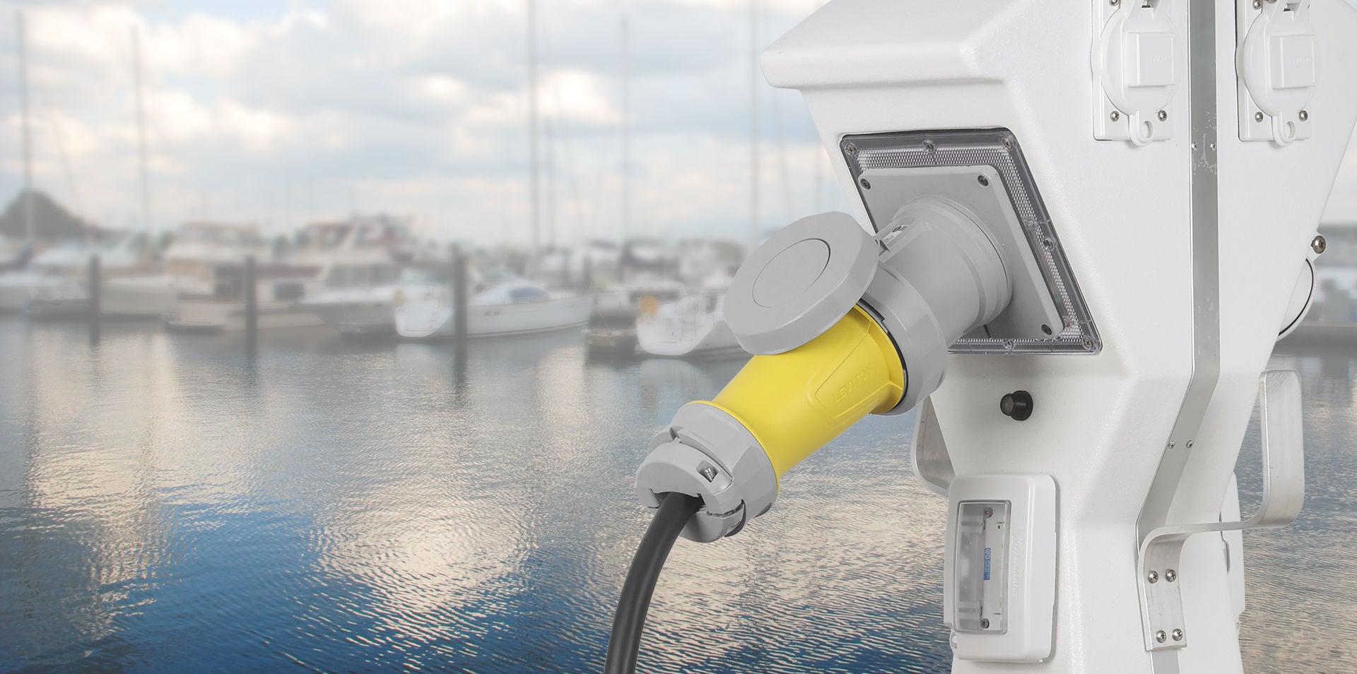 Bannière à broche et à manchon marine